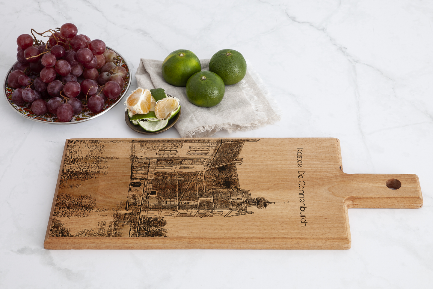 Kasteel De Cannenburch – Houten Serveerplank (49 × 17 cm)
