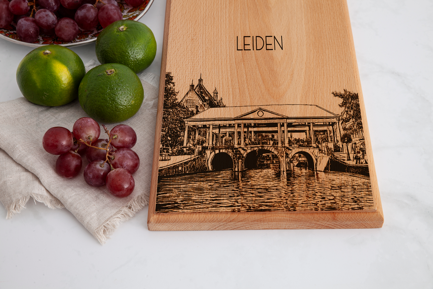 LEIDEN KOORNBRUG MEDIUM SERVING BOARD