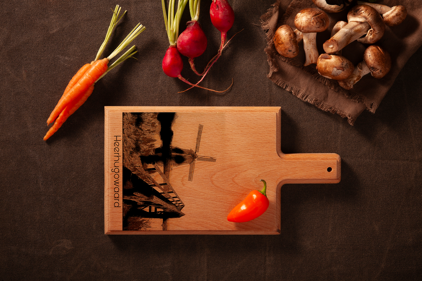 Heerhugowaard – Handmade Beechwood Serving & Cheese Board (28 × 15 cm)