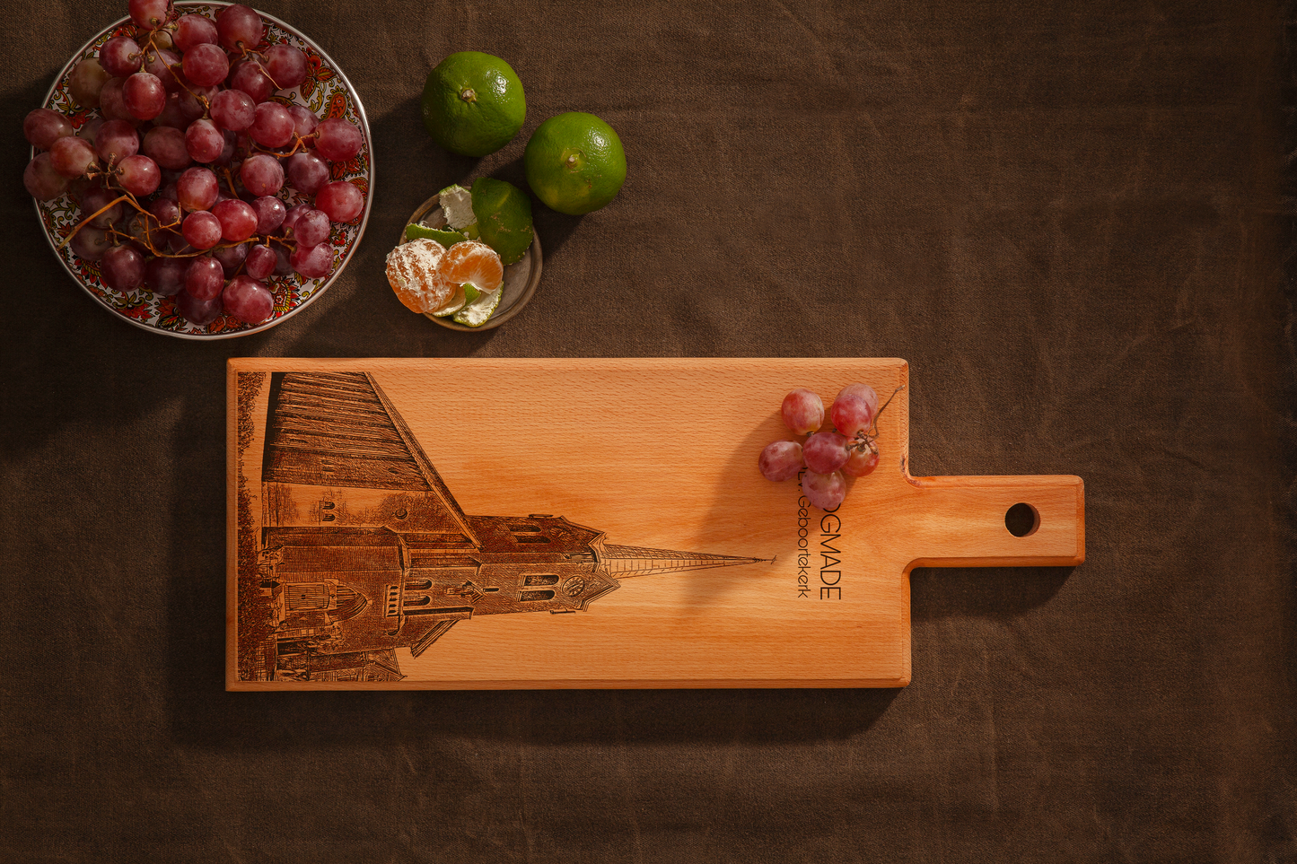 Hoogmade OLV Geboortekerk – Wooden Serving Board (49 × 17 cm)