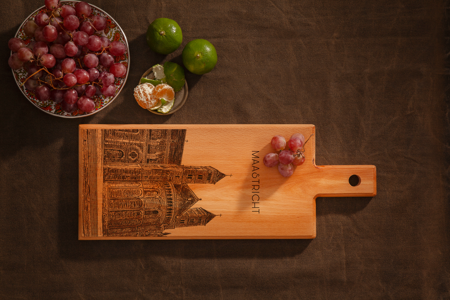 Maastricht St. Servaas Wooden Serving Board – 49 x 17 cm