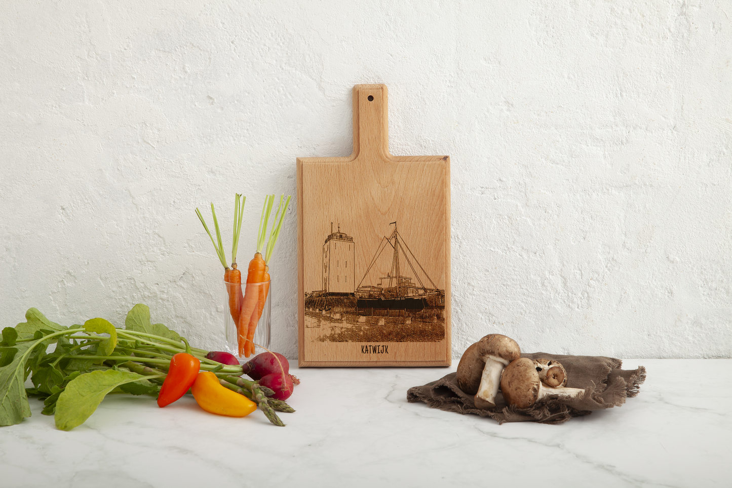 KATWIJK KW88 HANDMADE , ENGRAVED CHEESE BOARD