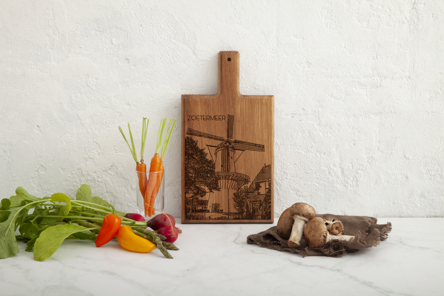 Zoetermeer Molen de Hoop – Handmade Beechwood Serving & Cheese Board (28 × 15 cm)