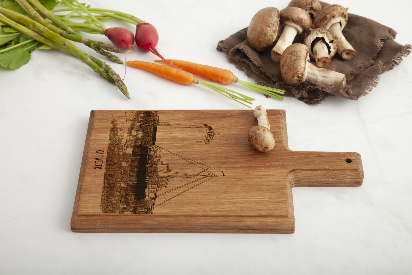 KATWIJK KW88 HANDMADE , ENGRAVED CHEESE BOARD