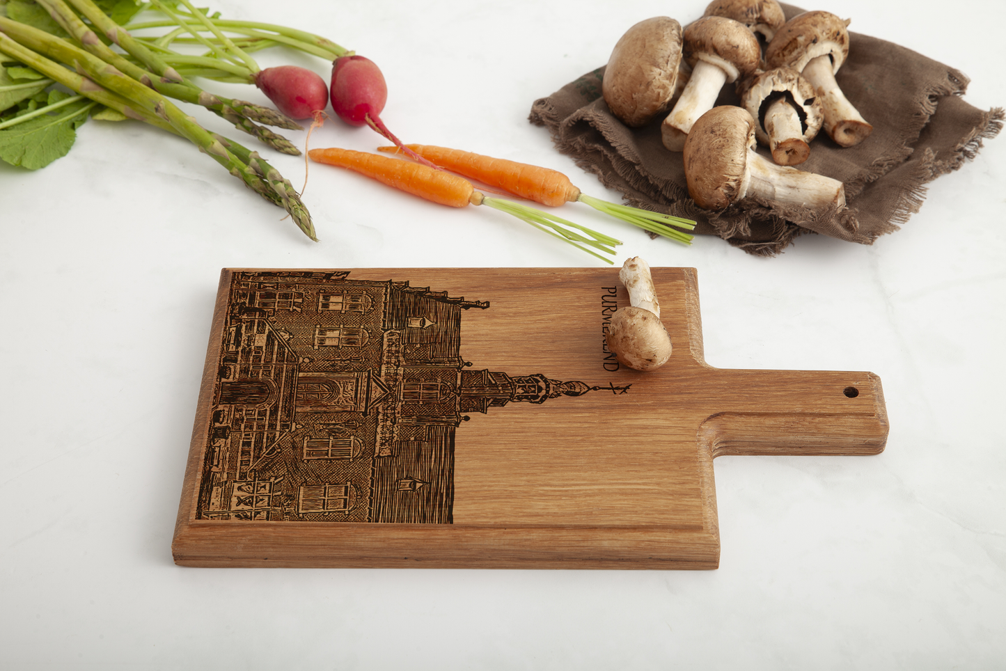 Handmade Purmerend Stadhuis Engraved Cheese Board - Beech Wood