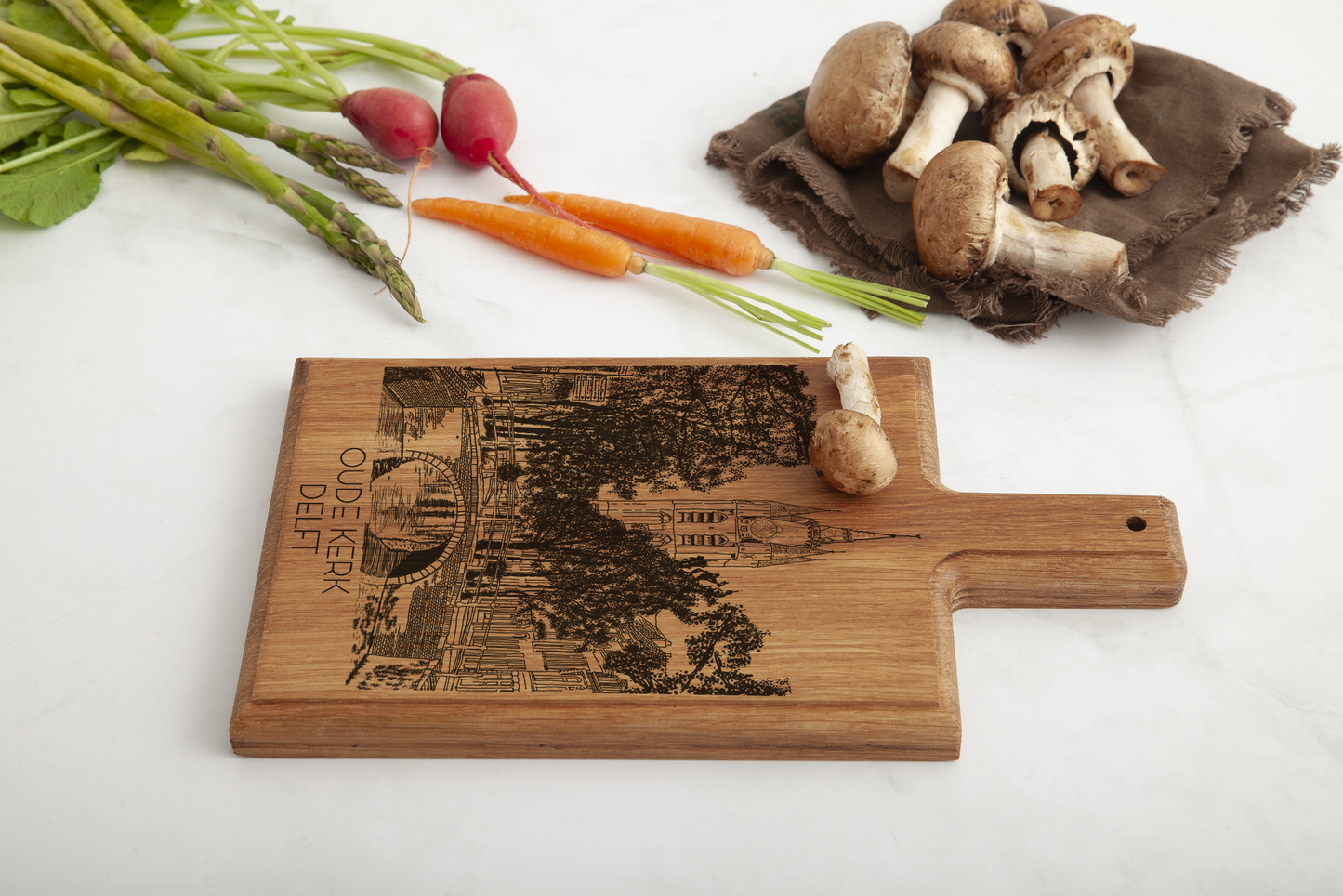 DELFT OUDE KERK HANDMADE ENGRAVED CHEESE BOARD