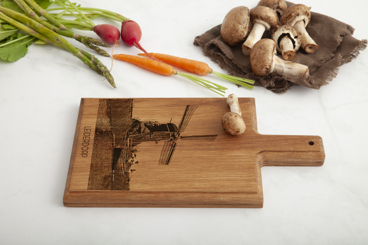 Leiderdorp Cheese Board - Beech Wood