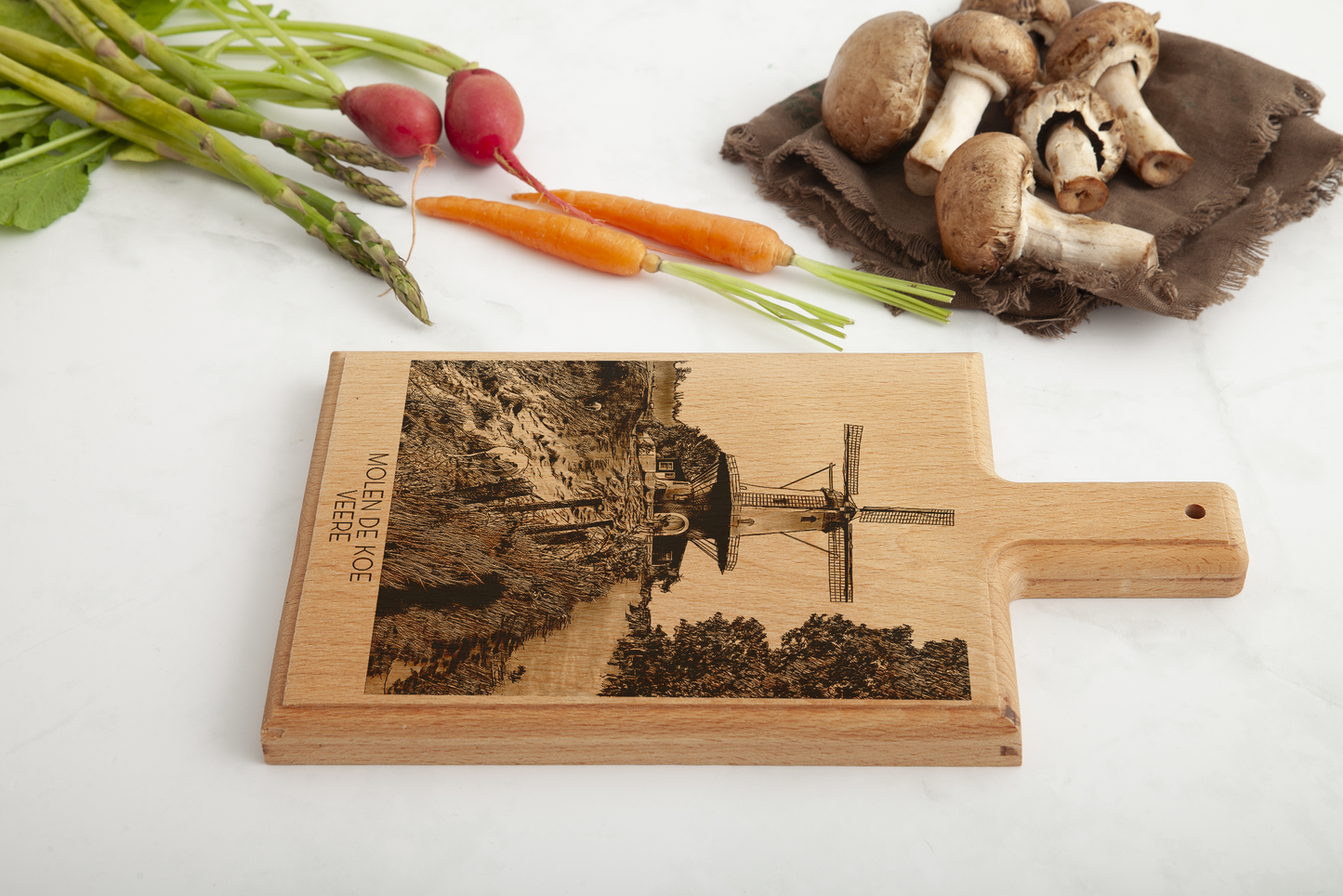Handmade Veere Molen De Koe Engraved Cheese Board - Beech Wood