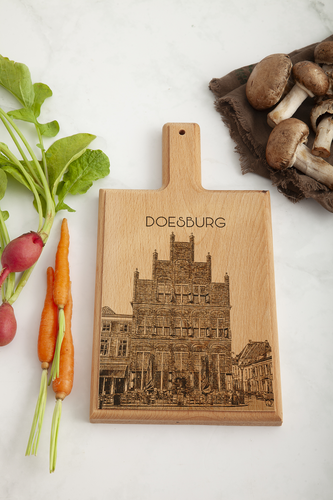 Doesburg – Handmade Beechwood Serving & Cheese Board (28 × 15 cm)