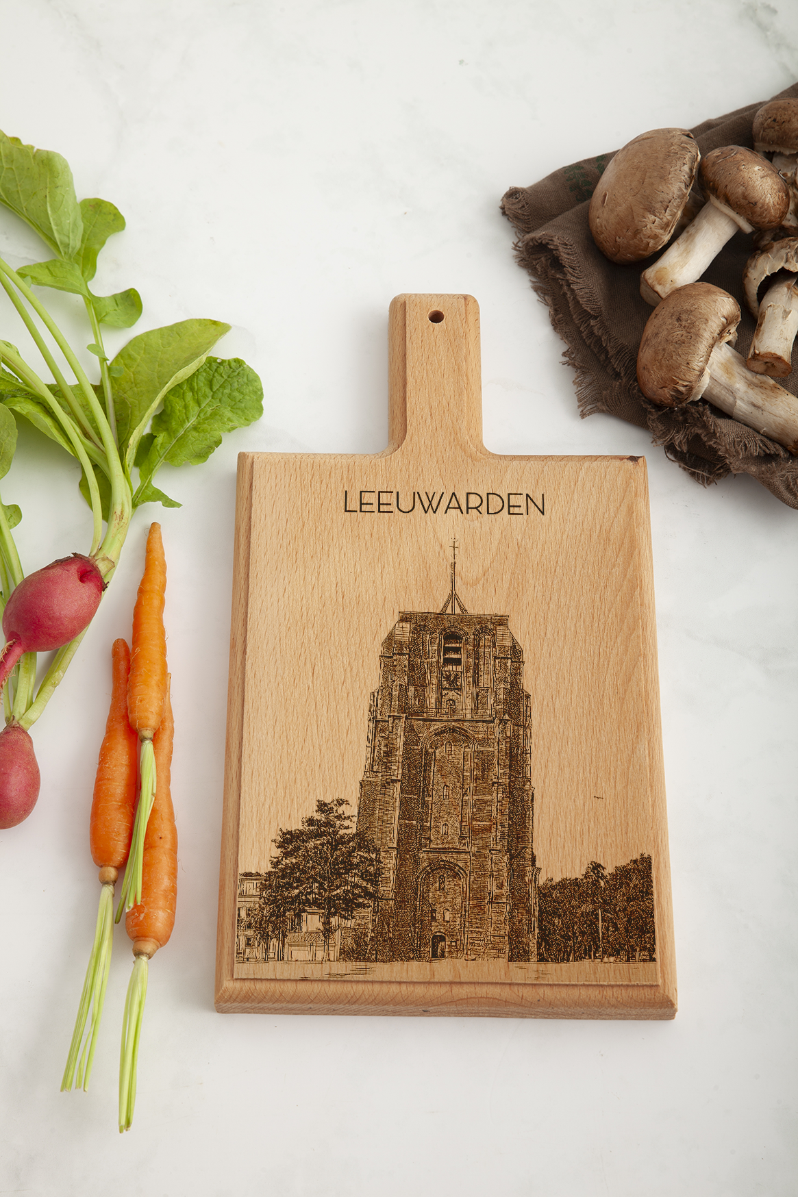 Leeuwarden Oldehove & Sint-Vituskerk – Handmade Beechwood Serving & Cheese Board (28 × 15 cm)