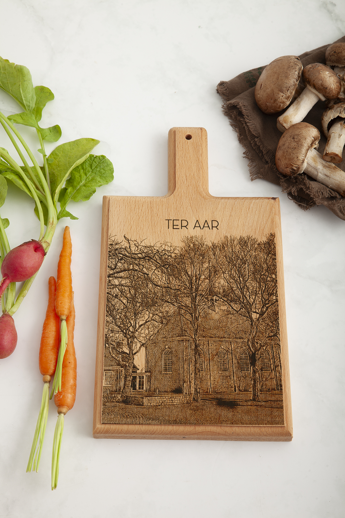 Ter Aar – Handmade Beechwood Serving & Cheese Board (28 × 15 cm)