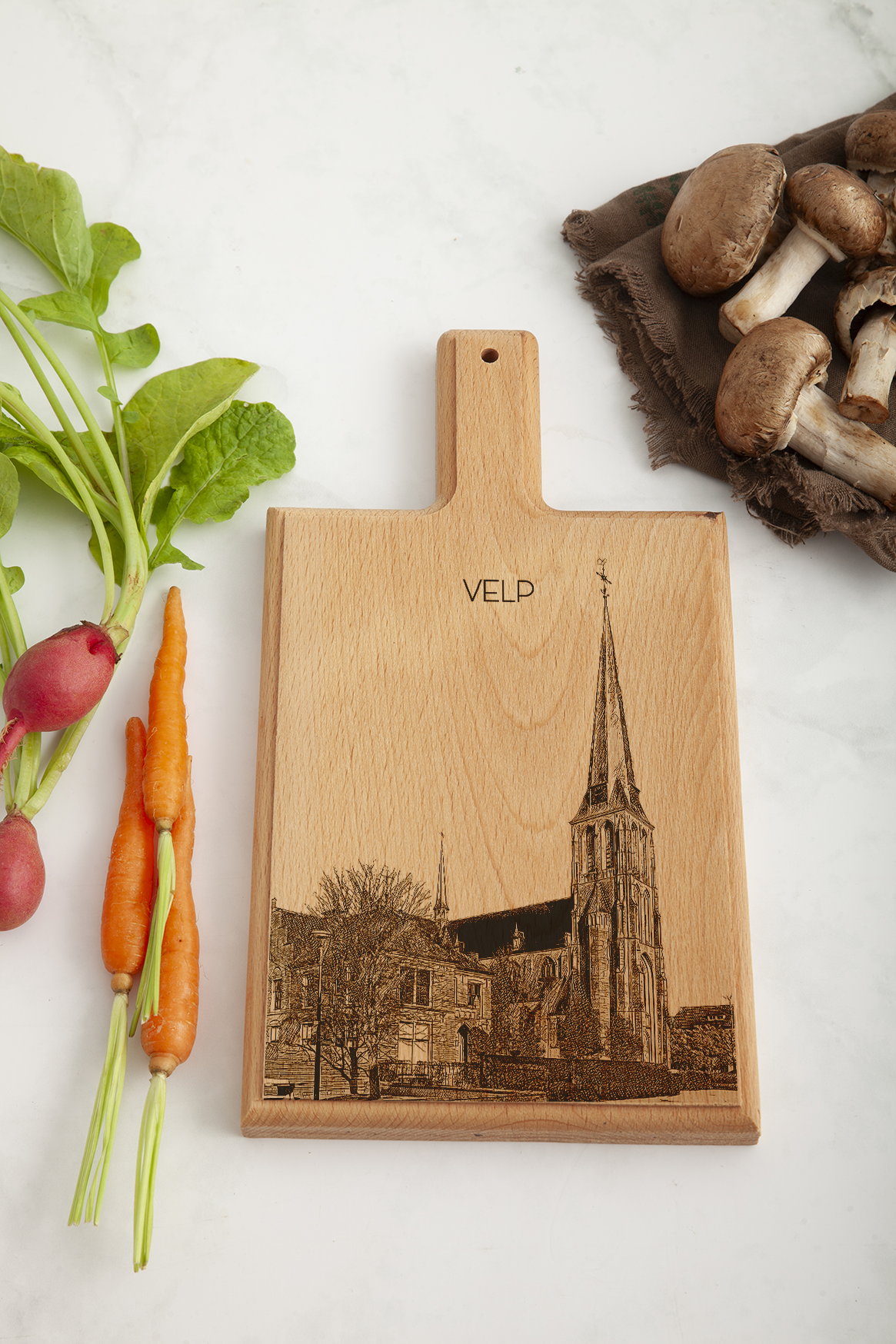 Velp Kerk OLV Visitatie – Handmade Beechwood Serving & Cheese Board (28 × 15 cm)