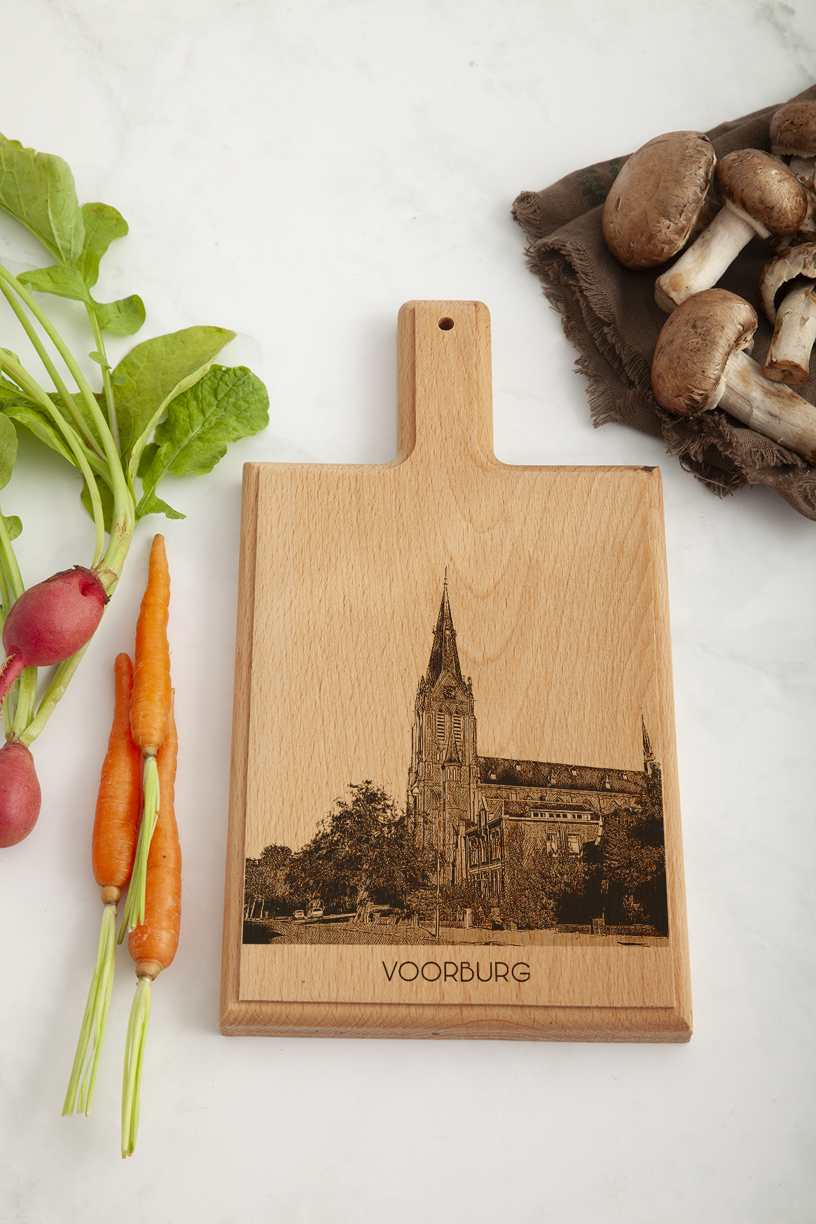 Voorburg – Handgemaakte Beukenhouten Serveer- & Kaasplank (28 × 15 cm)