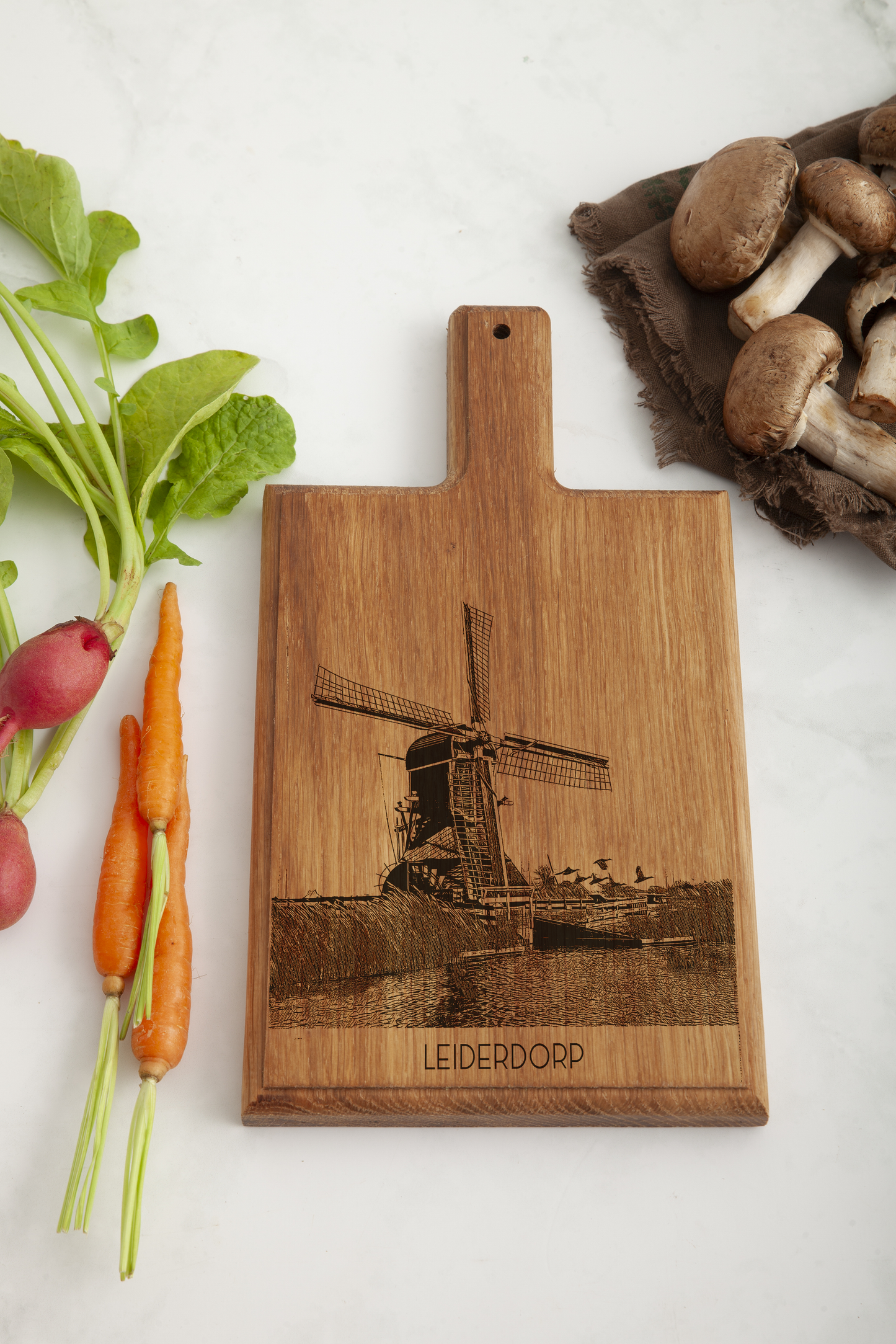 Leiderdorp Cheese Board - Beech Wood