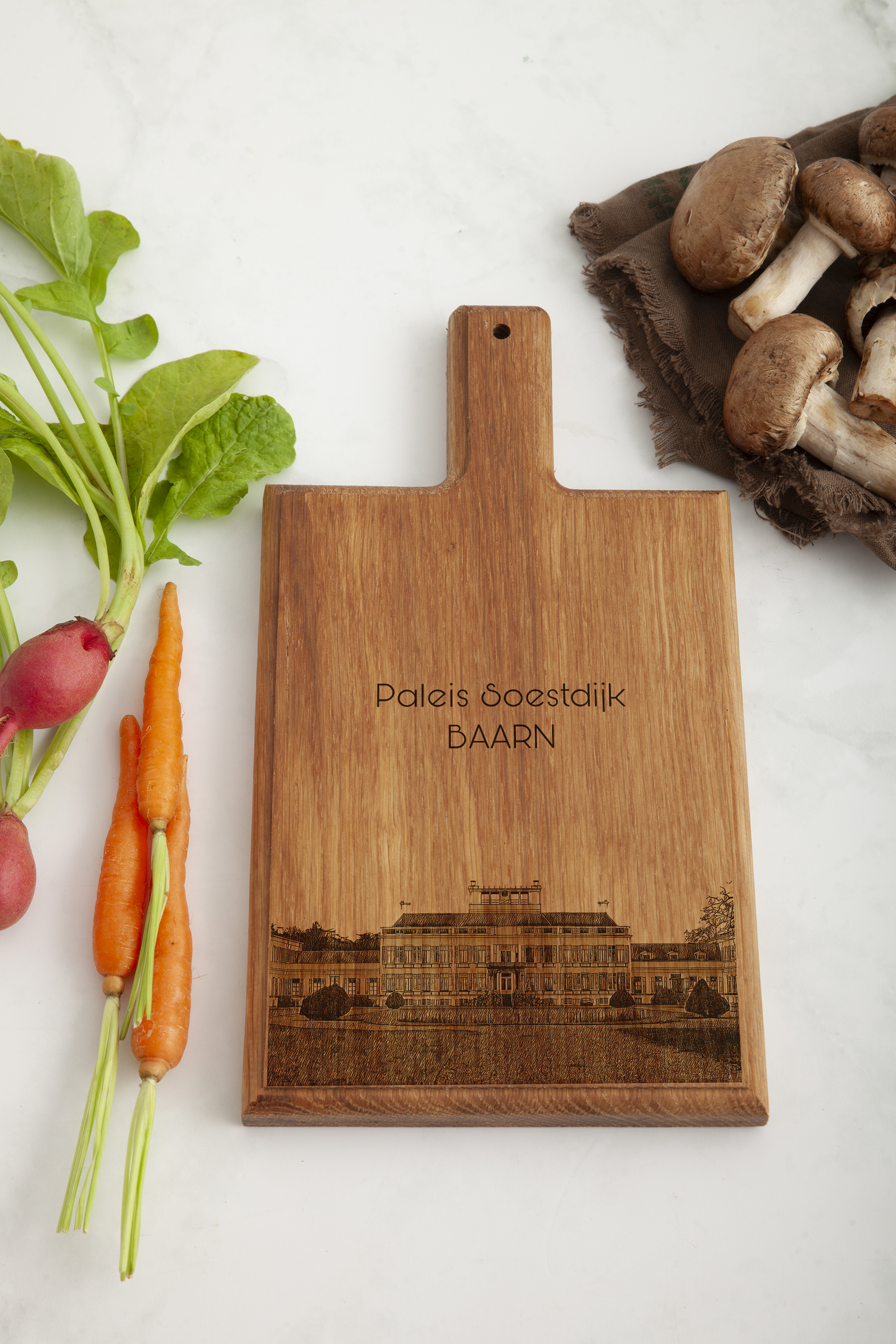 Paleis Soestdijk Baarn – Handmade Beechwood Serving & Cheese Board (28 × 15 cm)