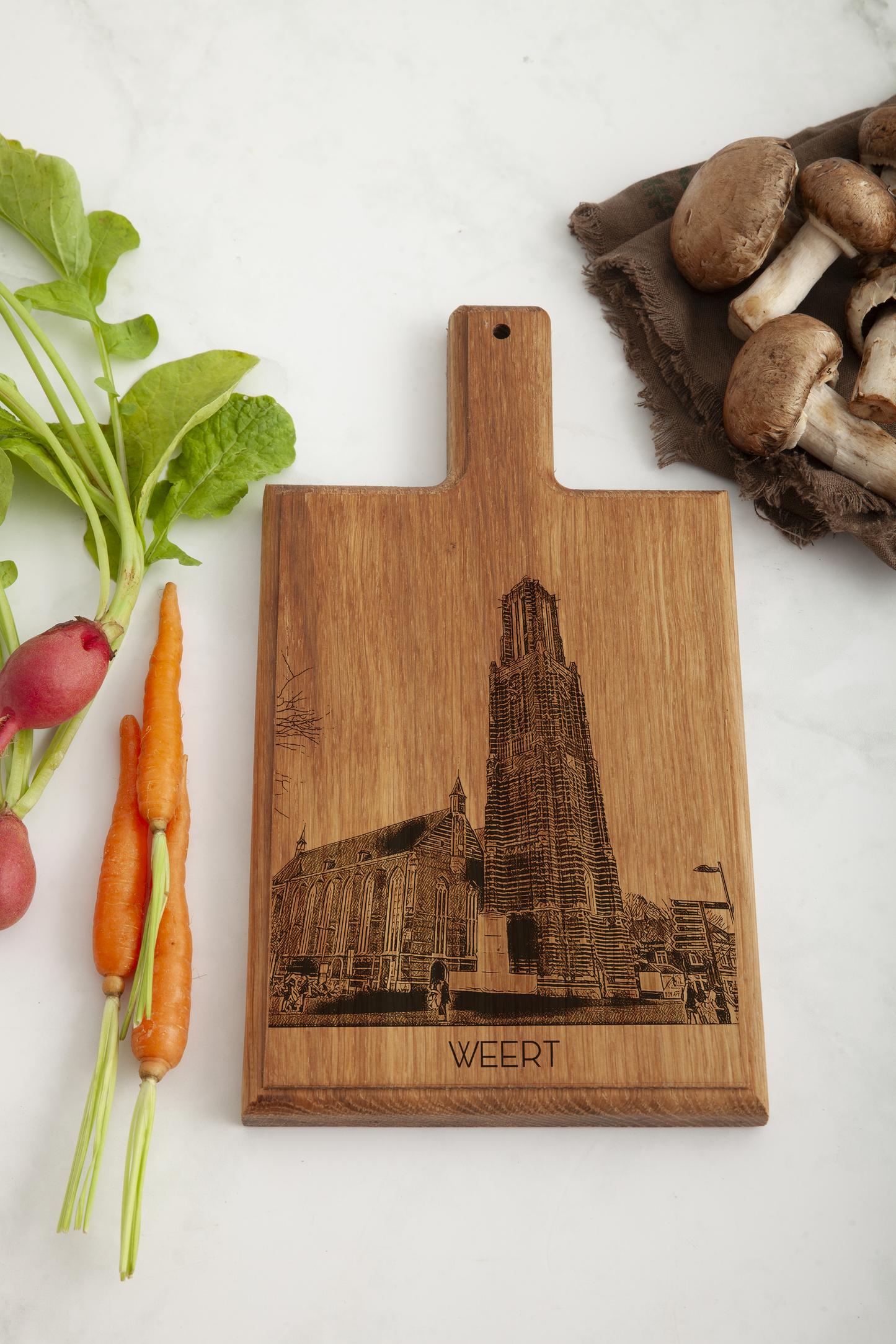 Weert – Handmade Beechwood Serving & Cheese Board (28 × 15 cm)