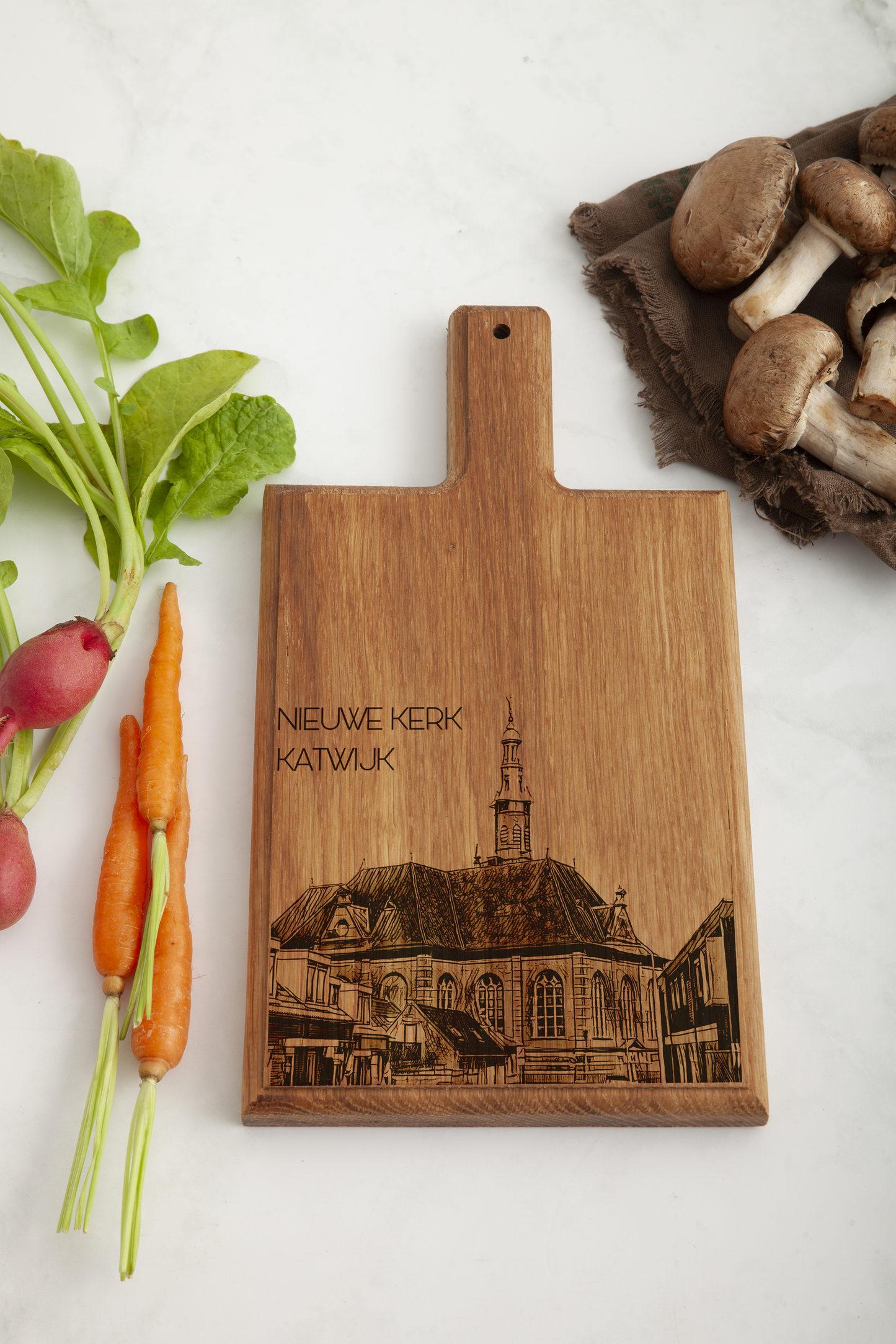 KATWIJK DE NIEUWE KERK HANDMADE , ENGRAVED CHEESE BOARD
