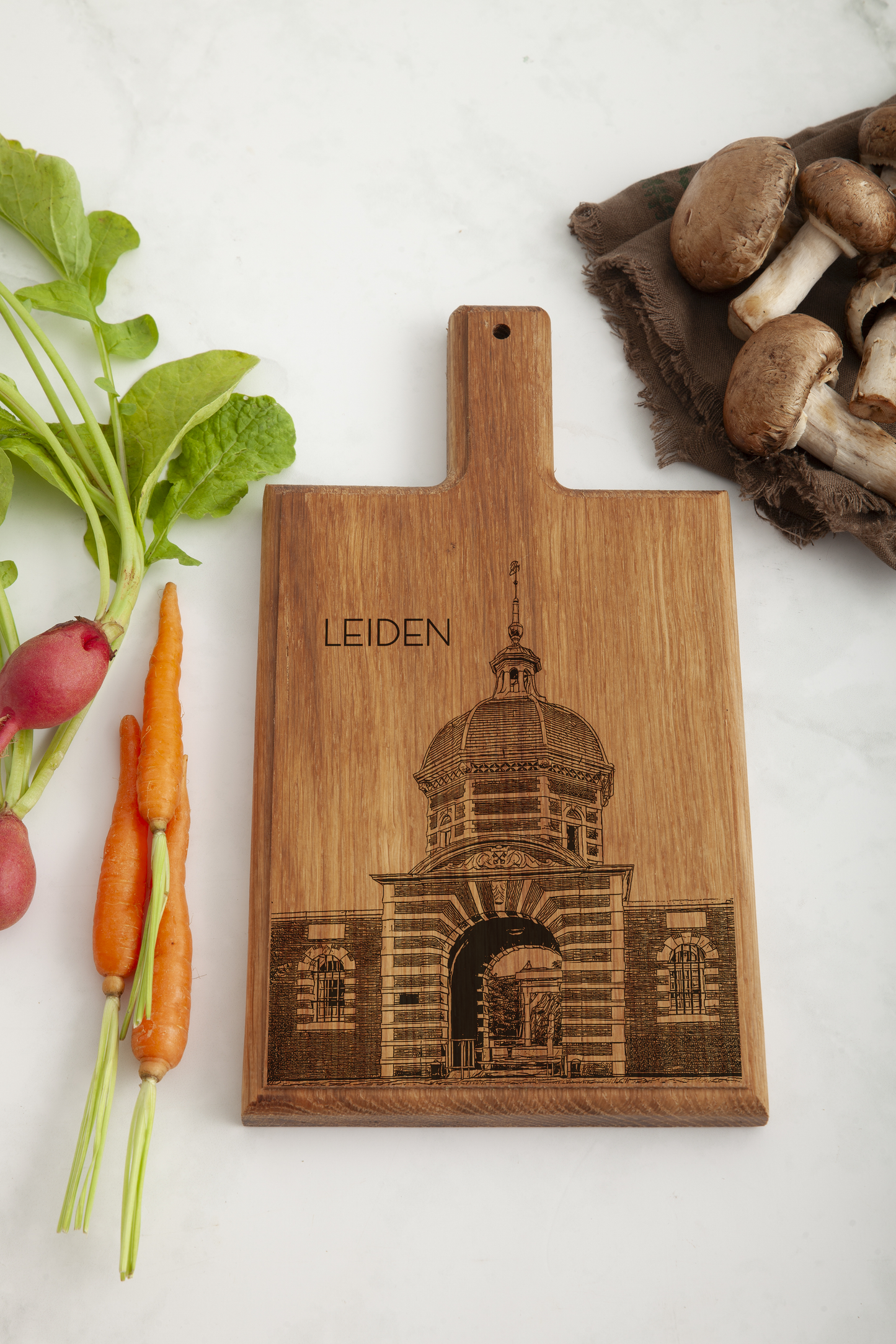 Leiden Morspoort – Handmade Beechwood Serving & Cheese Board (28 × 15 cm)