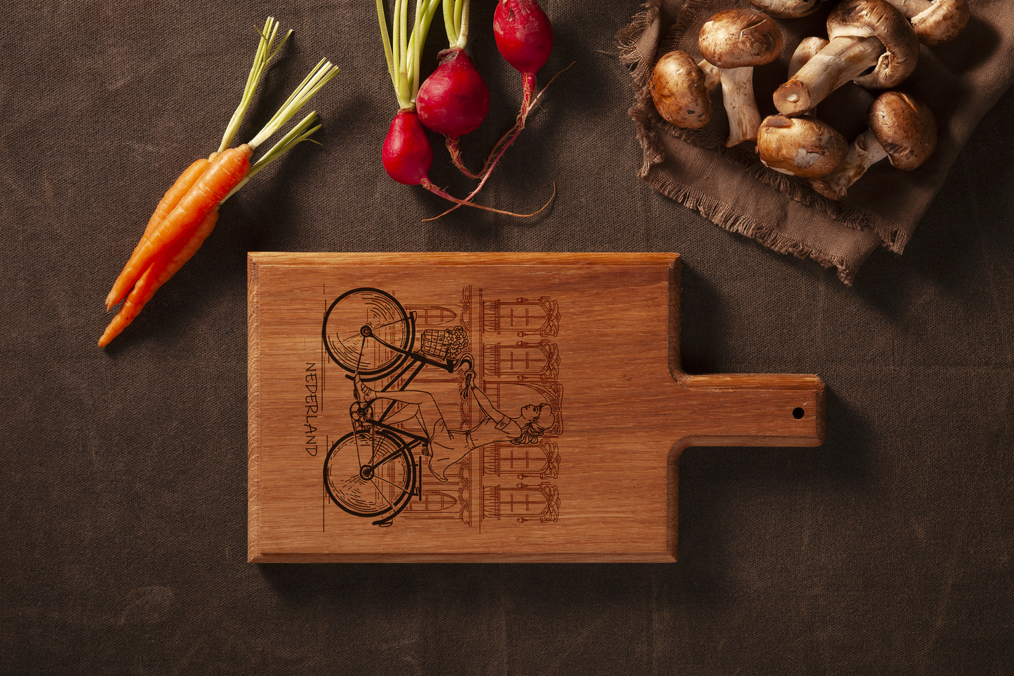 Nederland Bicycle Cheese Board - Beech Wood