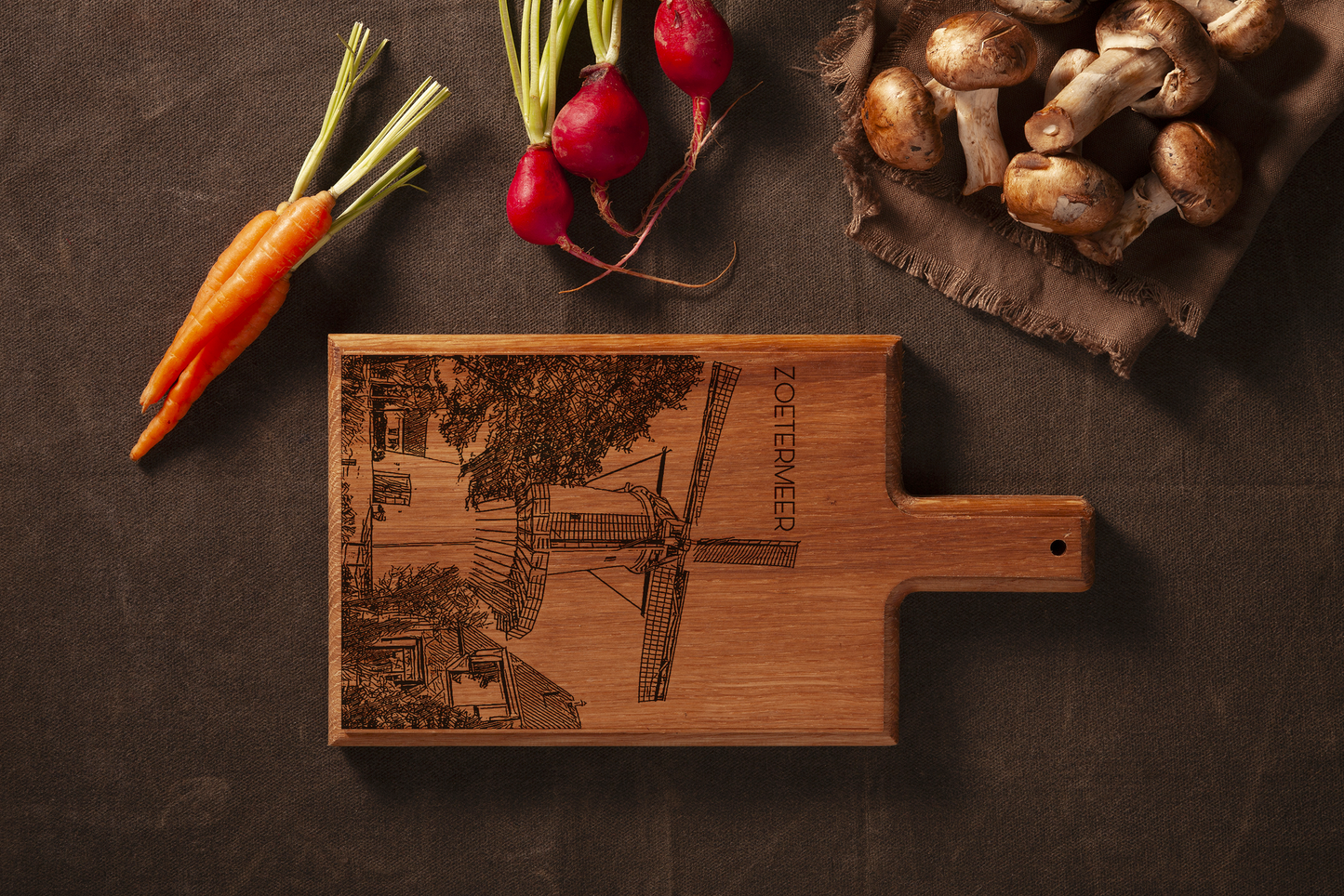 Zoetermeer Molen de Hoop – Handmade Beechwood Serving & Cheese Board (28 × 15 cm)