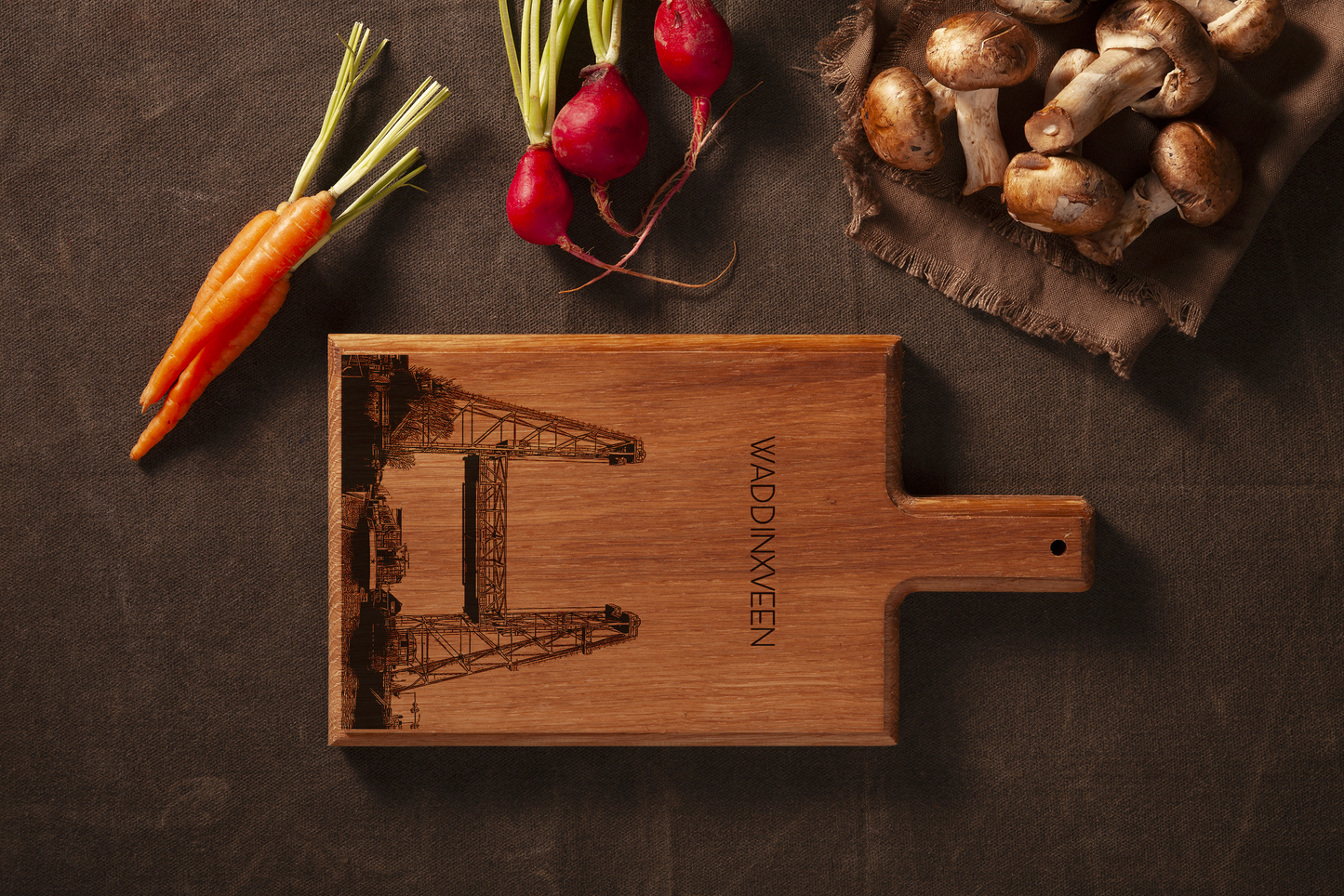 Waddinxveen – Handgemaakte Beukenhouten Serveer- & Kaasplank (28 × 15 cm)