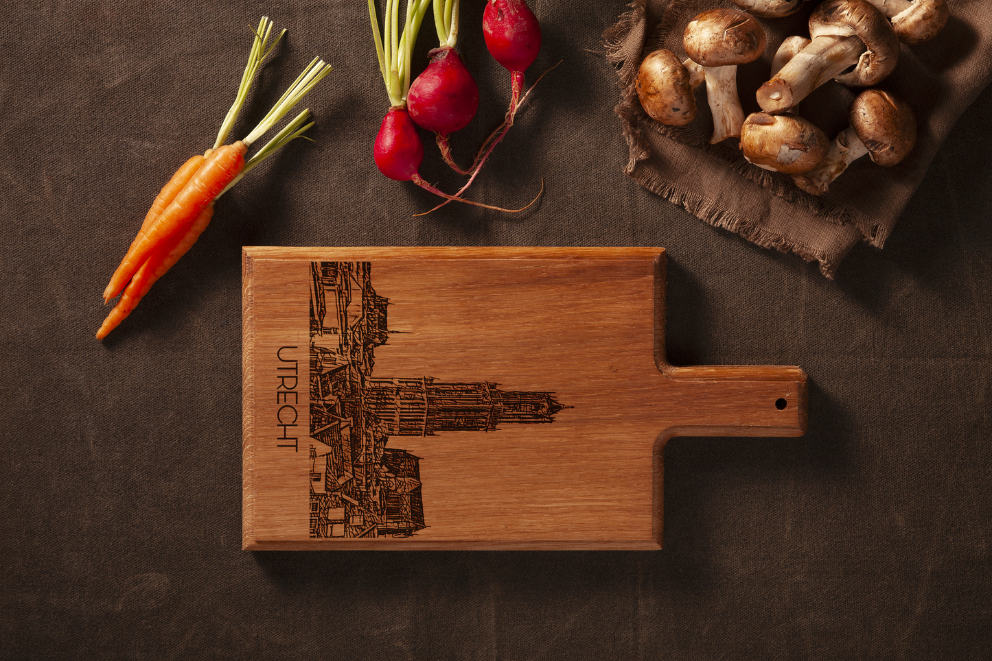 Handmade Utrecht Domtoren Engraved Cheese Board - Beech Wood