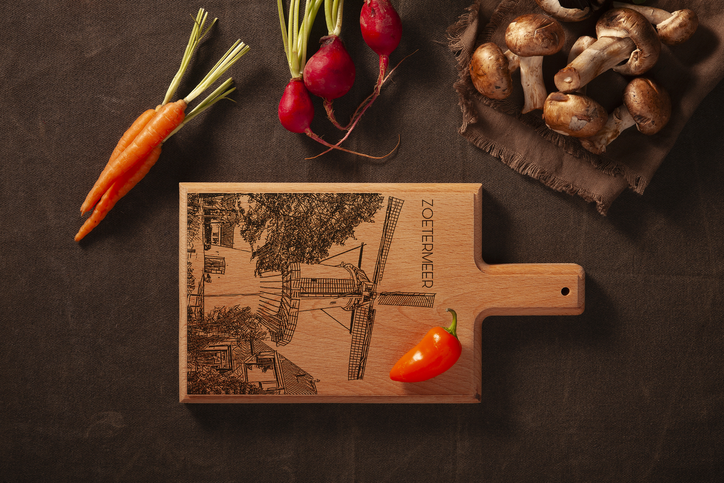 Zoetermeer Molen de Hoop – Handmade Beechwood Serving & Cheese Board (28 × 15 cm)