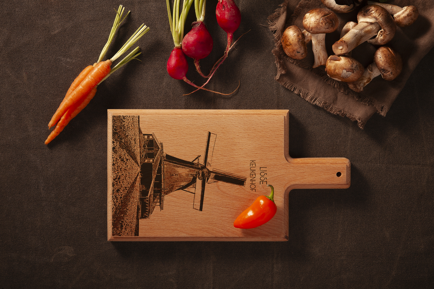 Lisse Keukenhof Cheese Board - Beech Wood