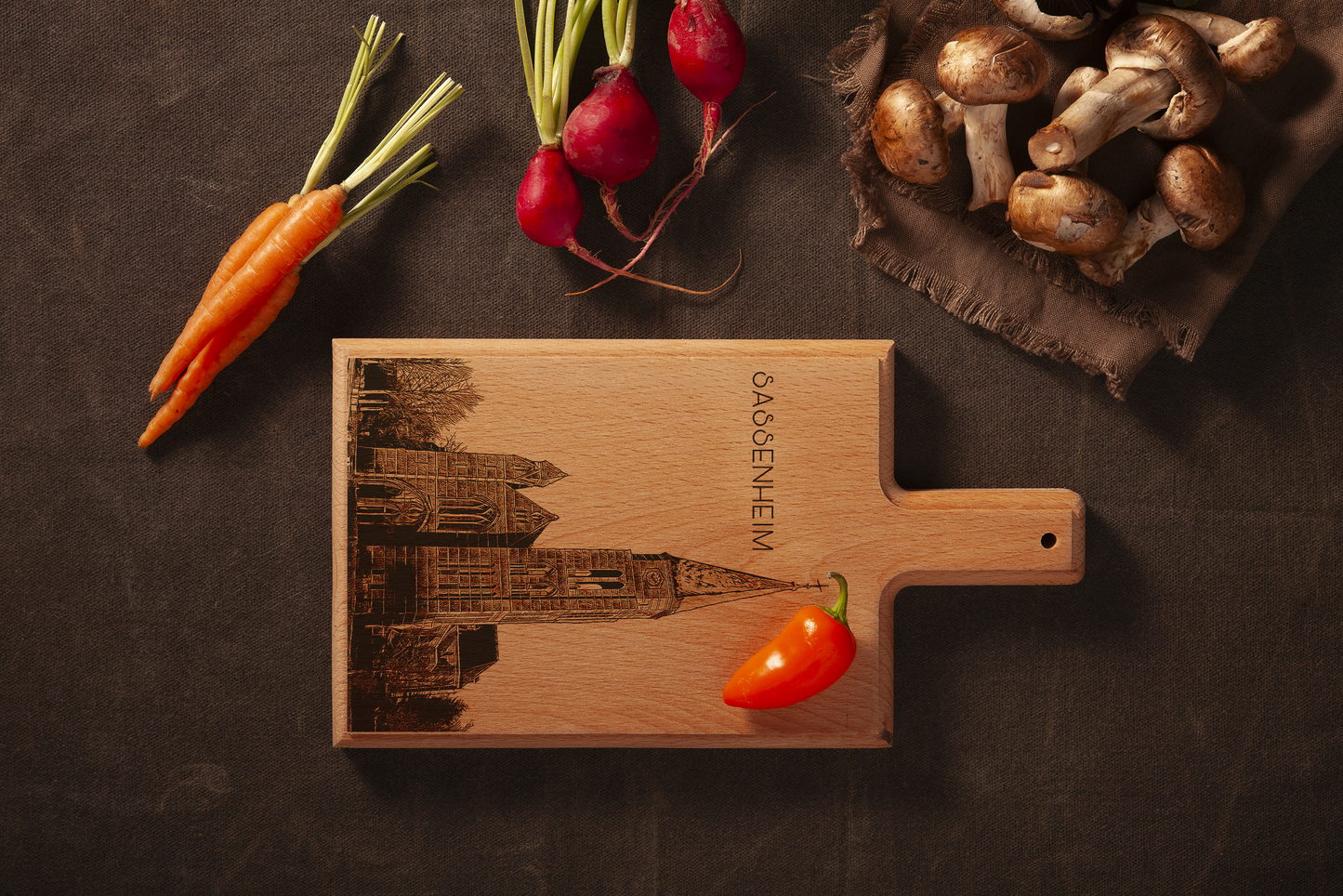 Handmade Sassenheim Sint-Pancratiuskerk Engraved Cheese Board - Beech Wood