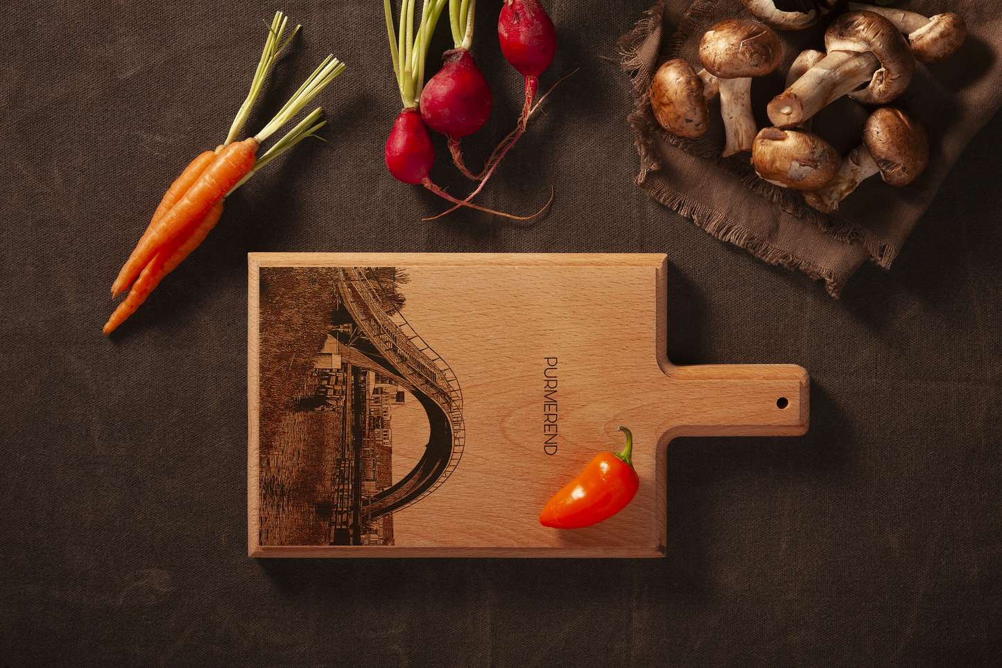 Purmerend Melkwegbrug – Handgemaakte Beukenhouten Serveer- & Kaasplank (28 × 15 cm)