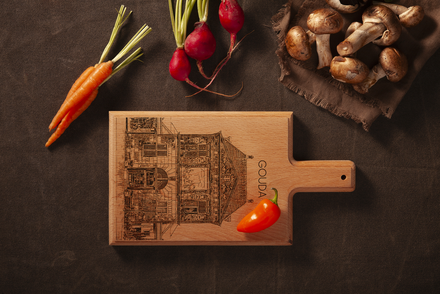 Gouda De Waag – Handmade Beechwood Serving & Cheese Board (28 × 15 cm)