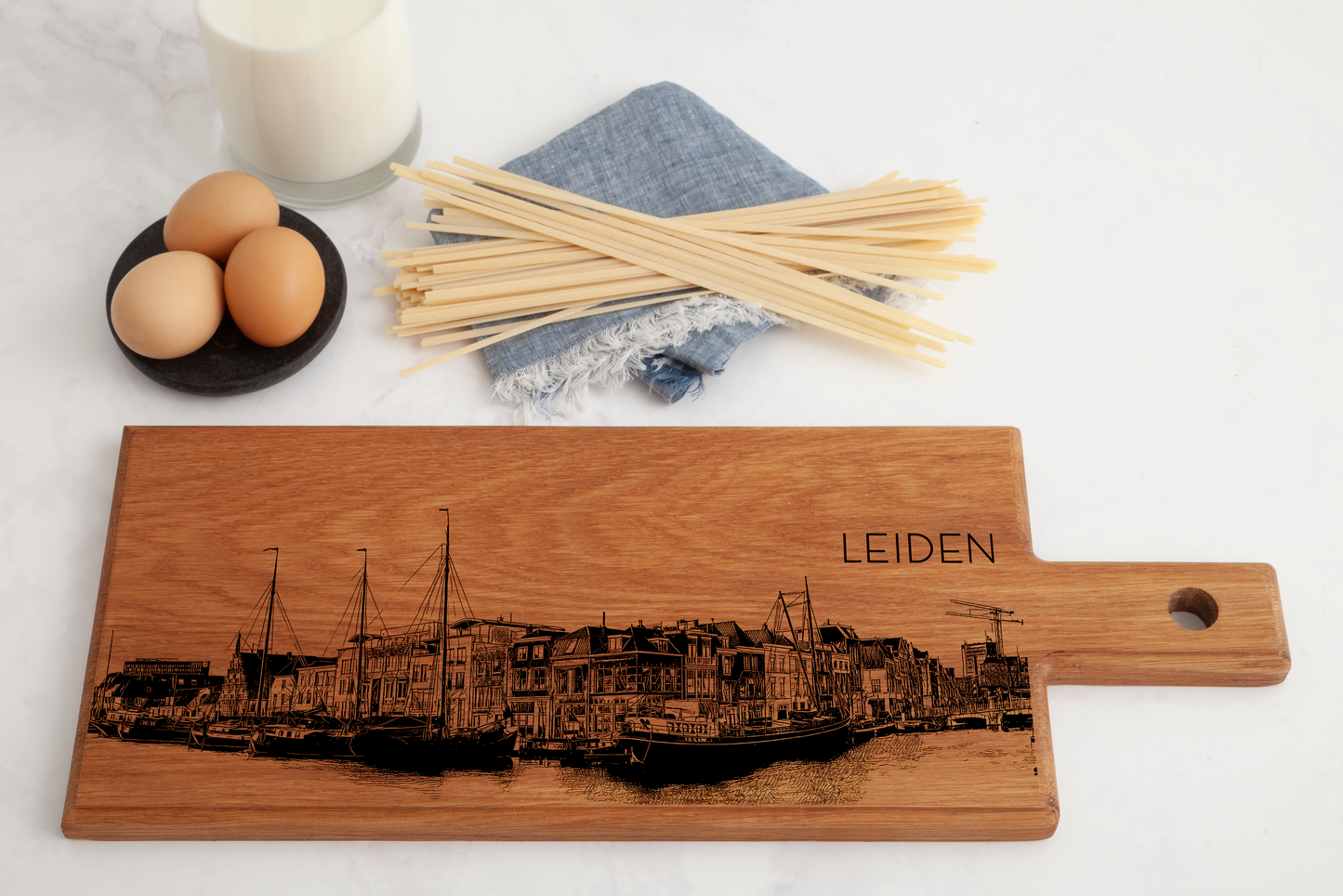 LEIDEN DE HAVEN MEDIUM SERVING BOARD